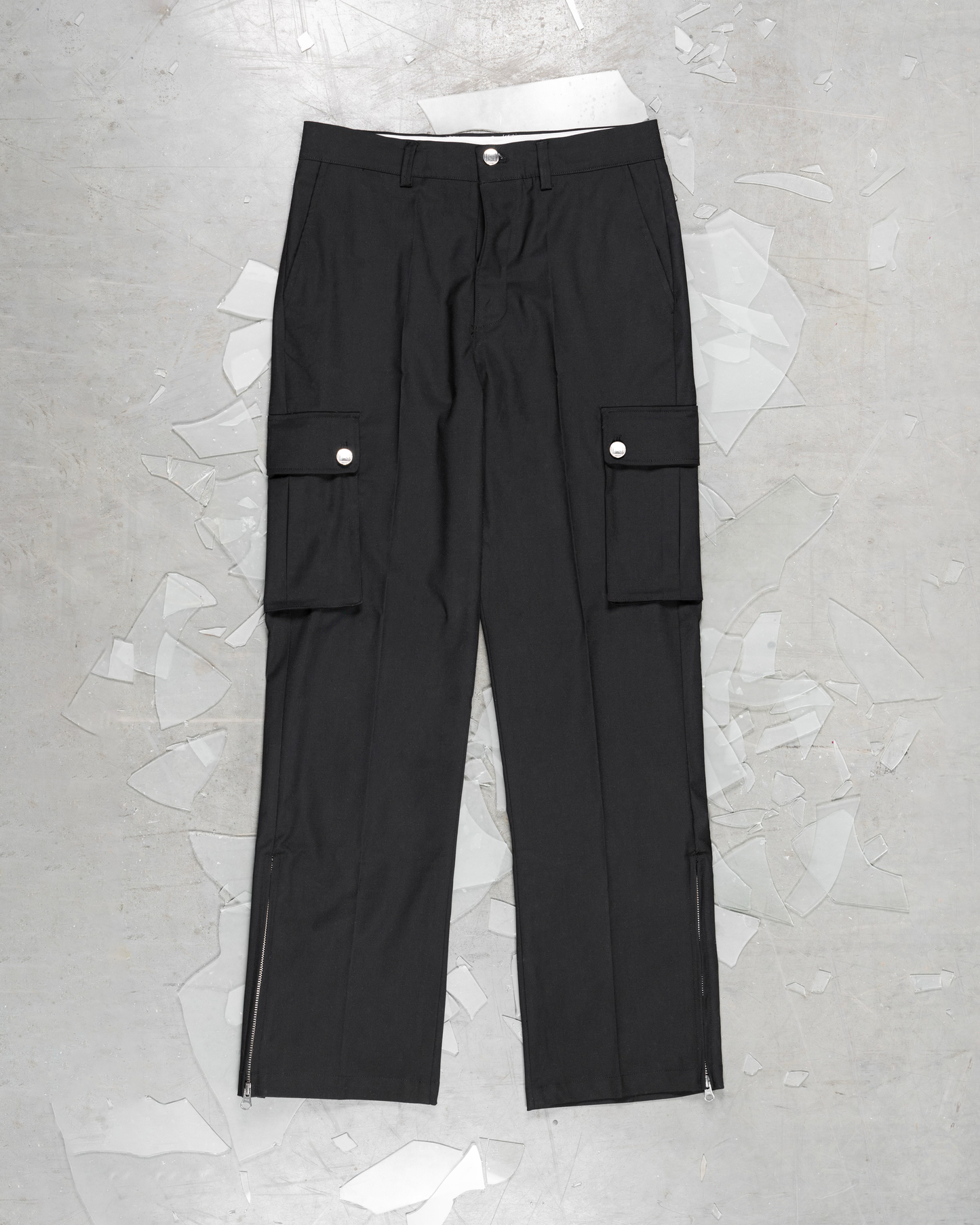 Uniform Cargo Trouser in Black